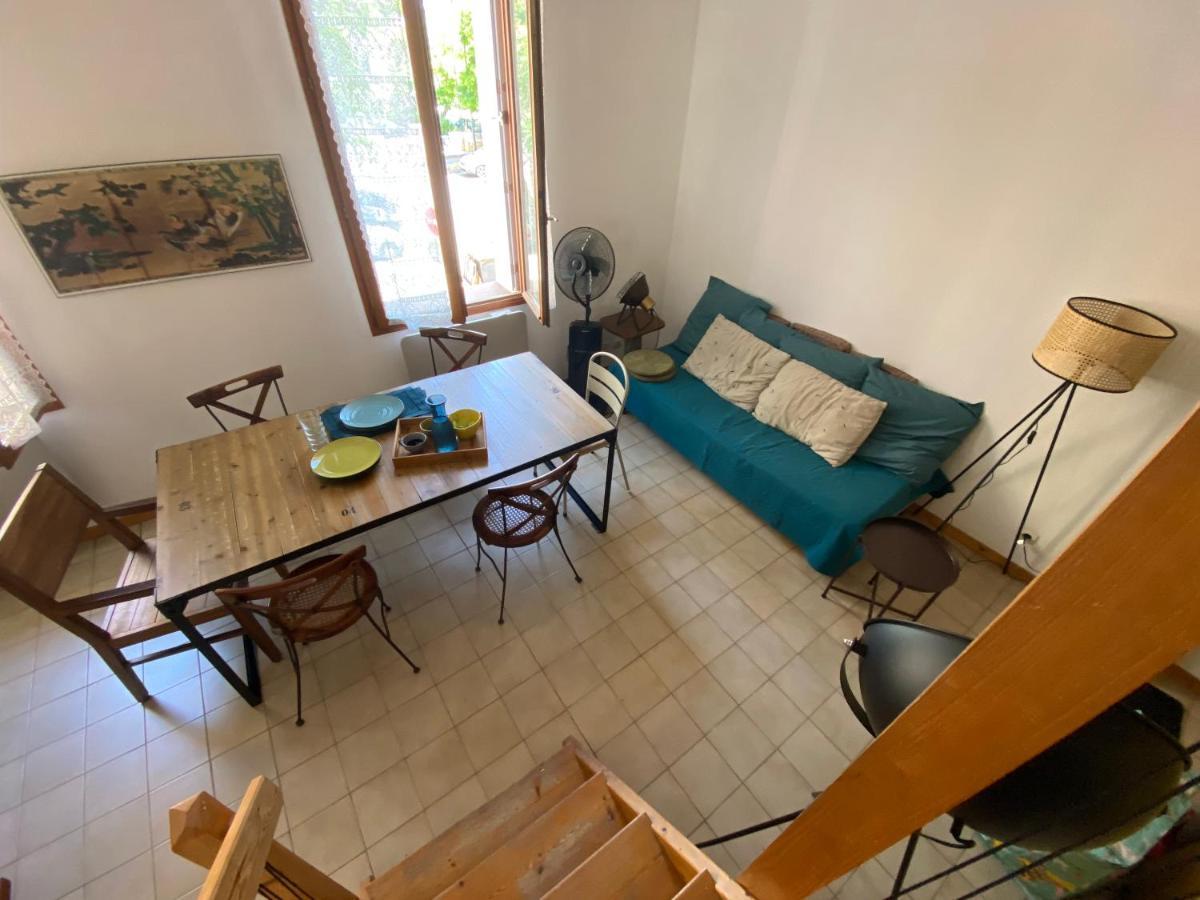 Duplex Arago Au Coeur De Sete, Comme Une Petite Maison Exteriör bild